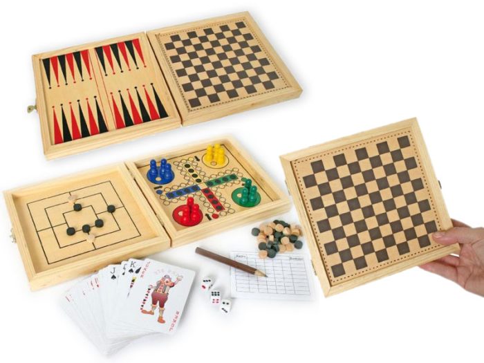 Assortiment jeux traditionnels
