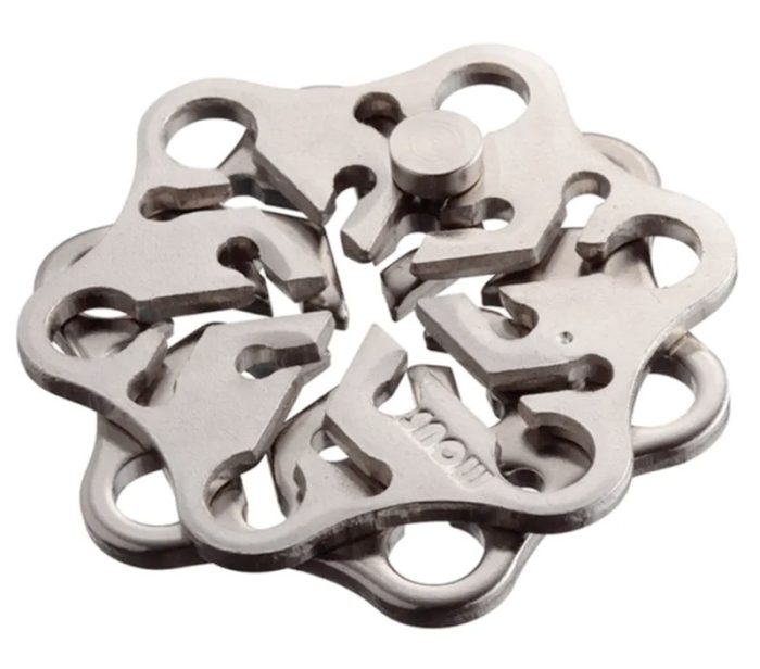 Cast Snow - Hanayama Huzzle